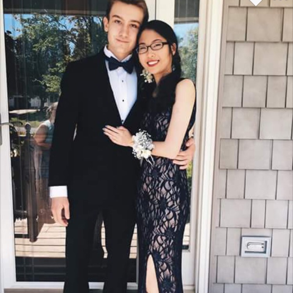 !!!PROM DRESS!!! - Picture 2 of 3